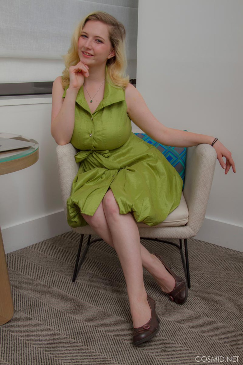 Mimi Turner Has Some Massive Natural Boobs