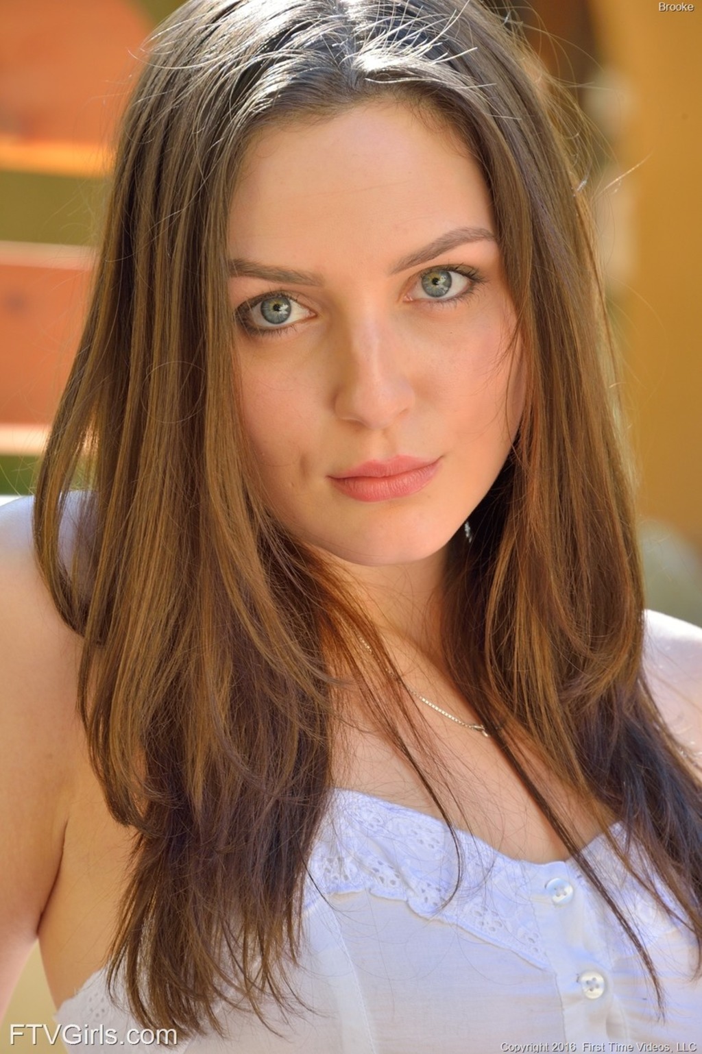 Adorable Brunette Teen Brooke Reveals Her Cute Boobs