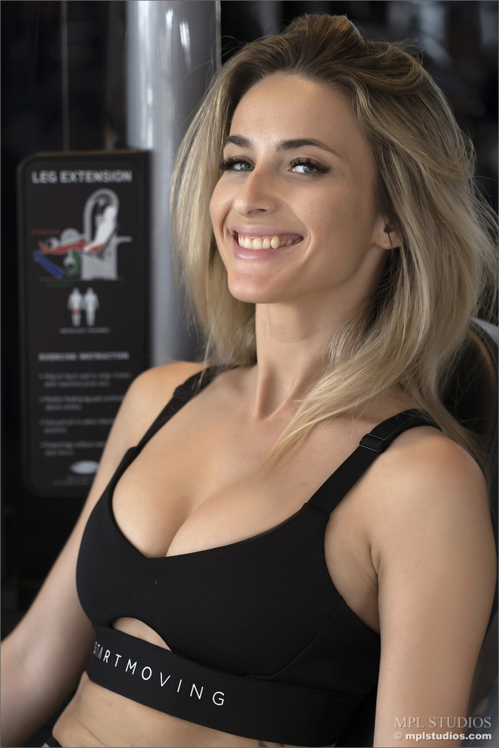 Cara Mell